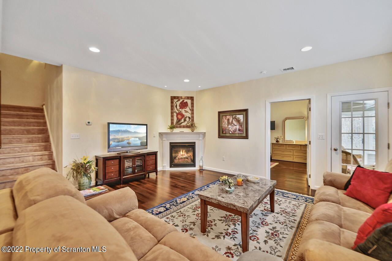 101 Wyndham Road Clarks Summit, PA 18411 - Photo 10 of 41 Gallery Image 10