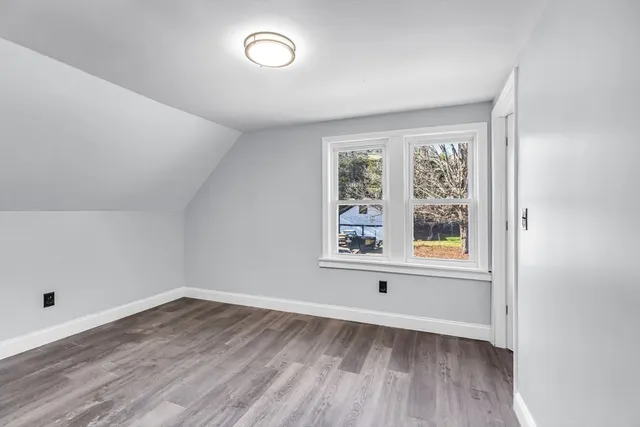 $289,900 | 70 Town Hill Road, Middlefield, MA 01235