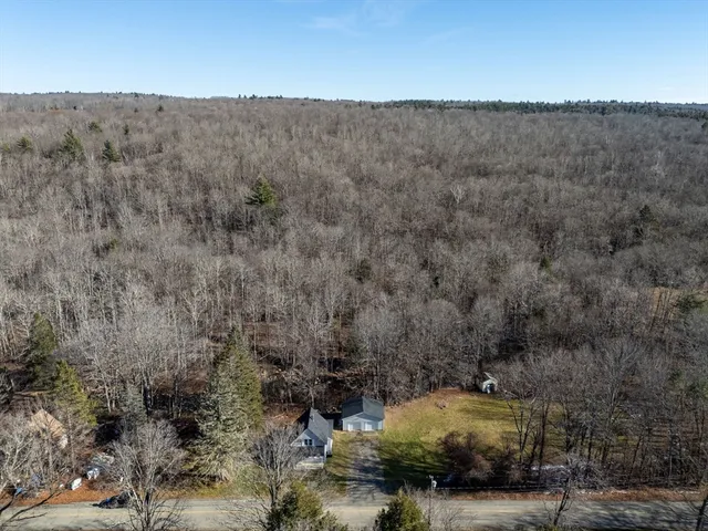 $289,900 | 70 Town Hill Road, Middlefield, MA 01235