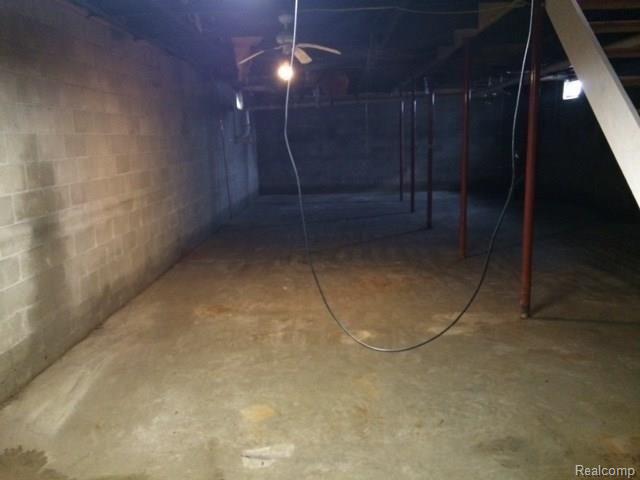 7716 Lake Pleasant Road North Branch, MI 48461 - Photo 32 of 44 basement.jpg