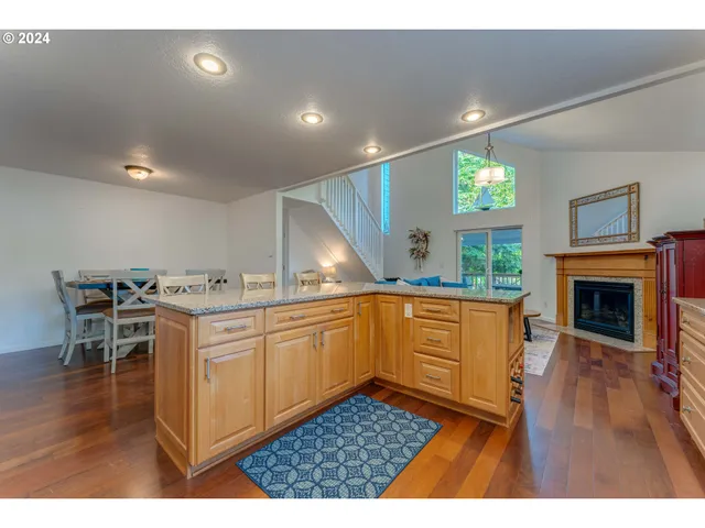 $849,000 | 1577 South Franklin Street, Seaside, OR 97138