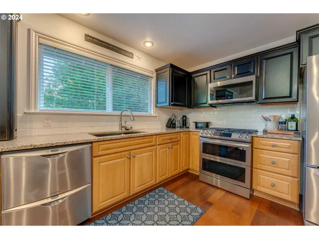 $849,000 | 1577 South Franklin Street, Seaside, OR 97138