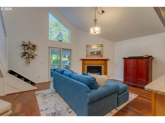 $849,000 | 1577 South Franklin Street, Seaside, OR 97138