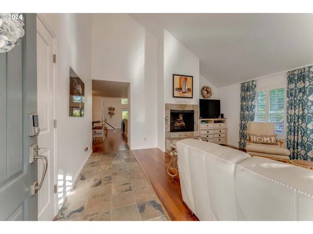 $849,000 | 1577 South Franklin Street, Seaside, OR 97138