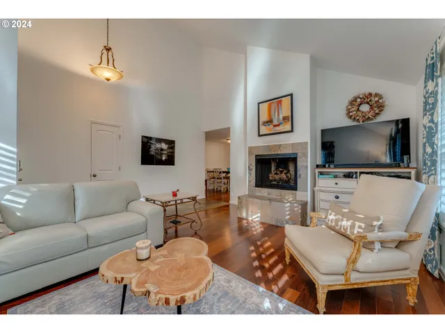 $849,000 | 1577 South Franklin Street, Seaside, OR 97138