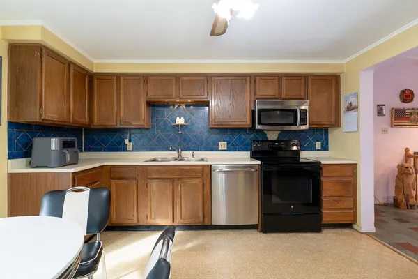 $524,900 | 116 Spencer Road, Oakham, MA 01068