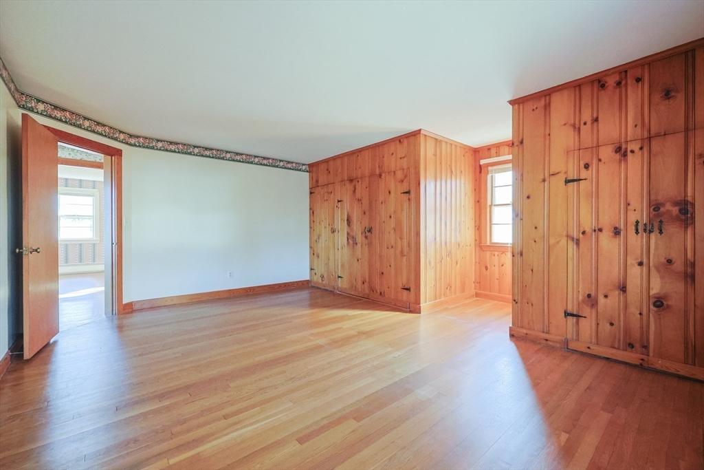 127 Glenview Street Upton, MA 01568 - Photo 19 of 39