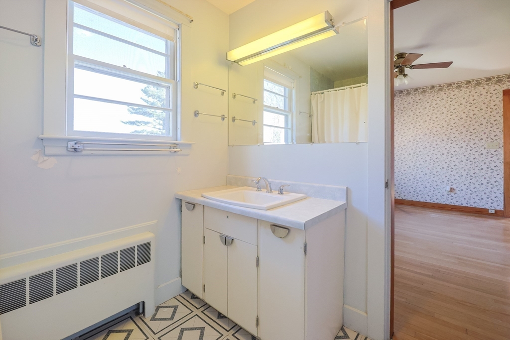 127 Glenview Street Upton, MA 01568 - Photo 30 of 39