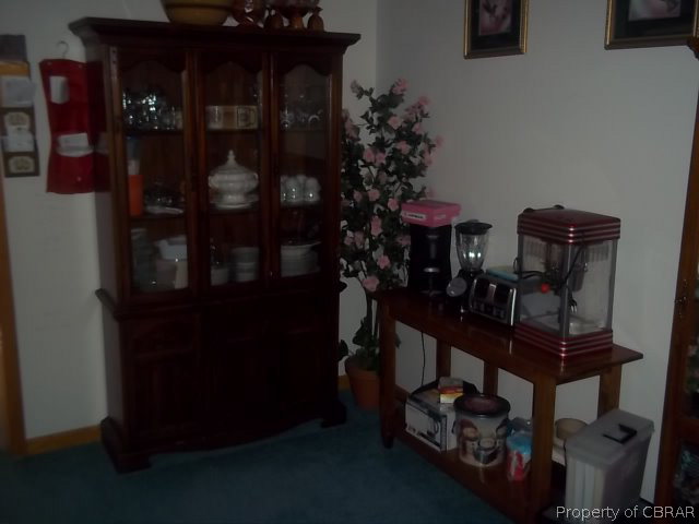 6972 Hickory Knoll Road Gloucester, VA 23061 - Photo 7 of 9
