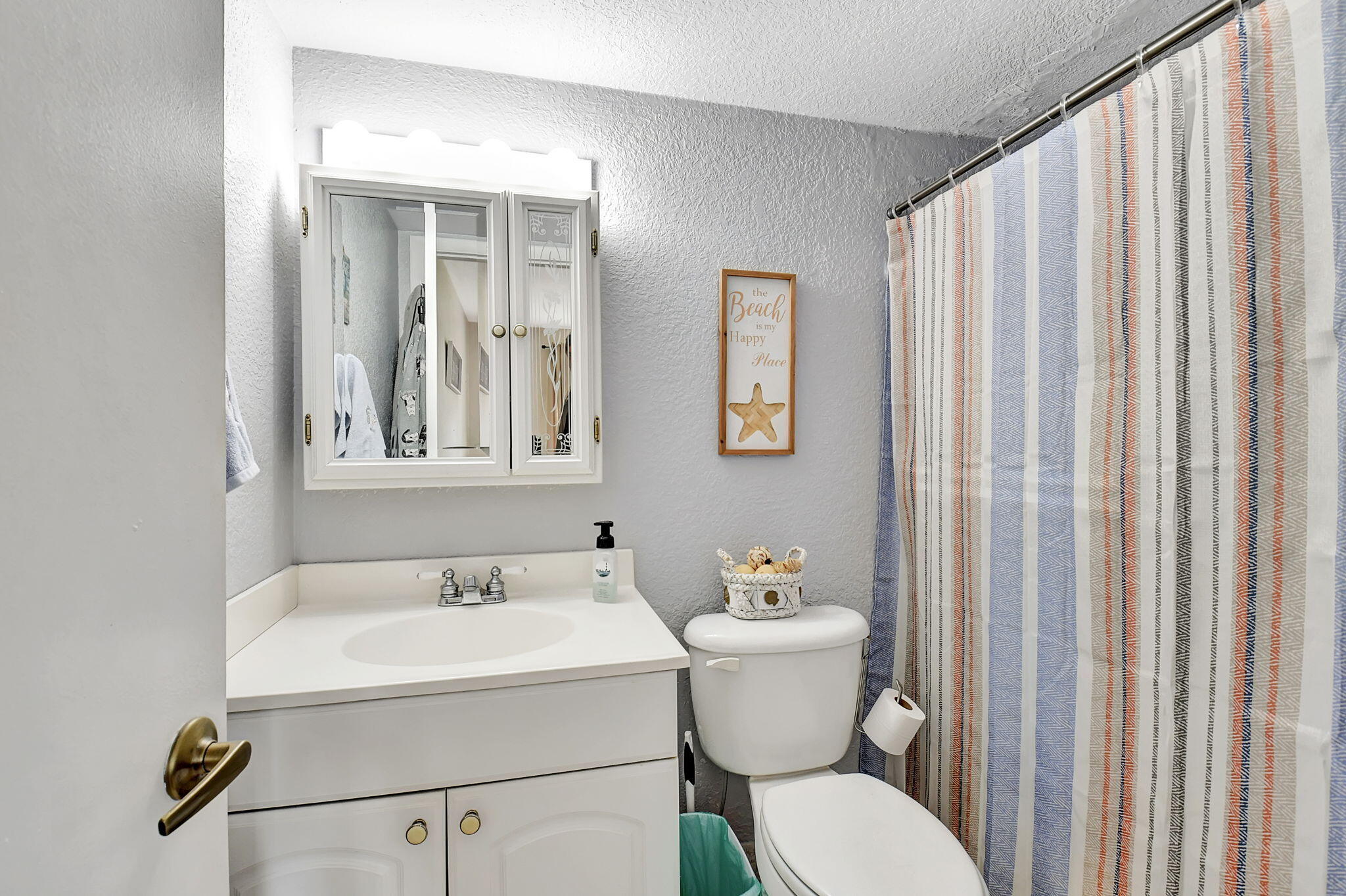 5501 Northwest 2nd Avenue, Unit 105 Boca Raton, FL 33487 - Photo 21 of 39 32-web-or-mls-DSC_2883