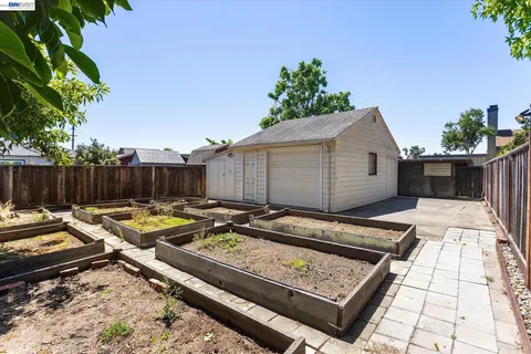$1,195,000 | 156 Mecartney Road, Alameda, CA 94502