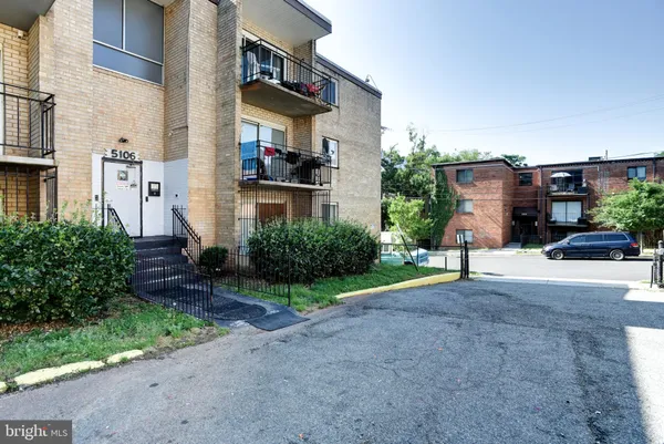 $159,000 | 5106 F Street Southeast, Unit 8, Washington, DC 20019