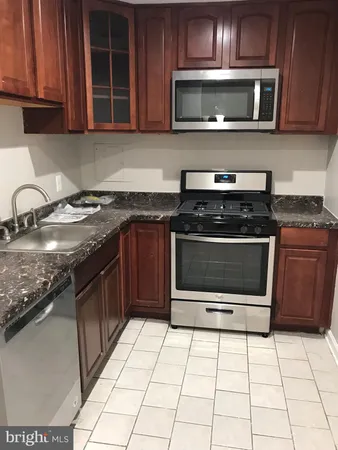 $159,000 | 5106 F Street Southeast, Unit 8, Washington, DC 20019