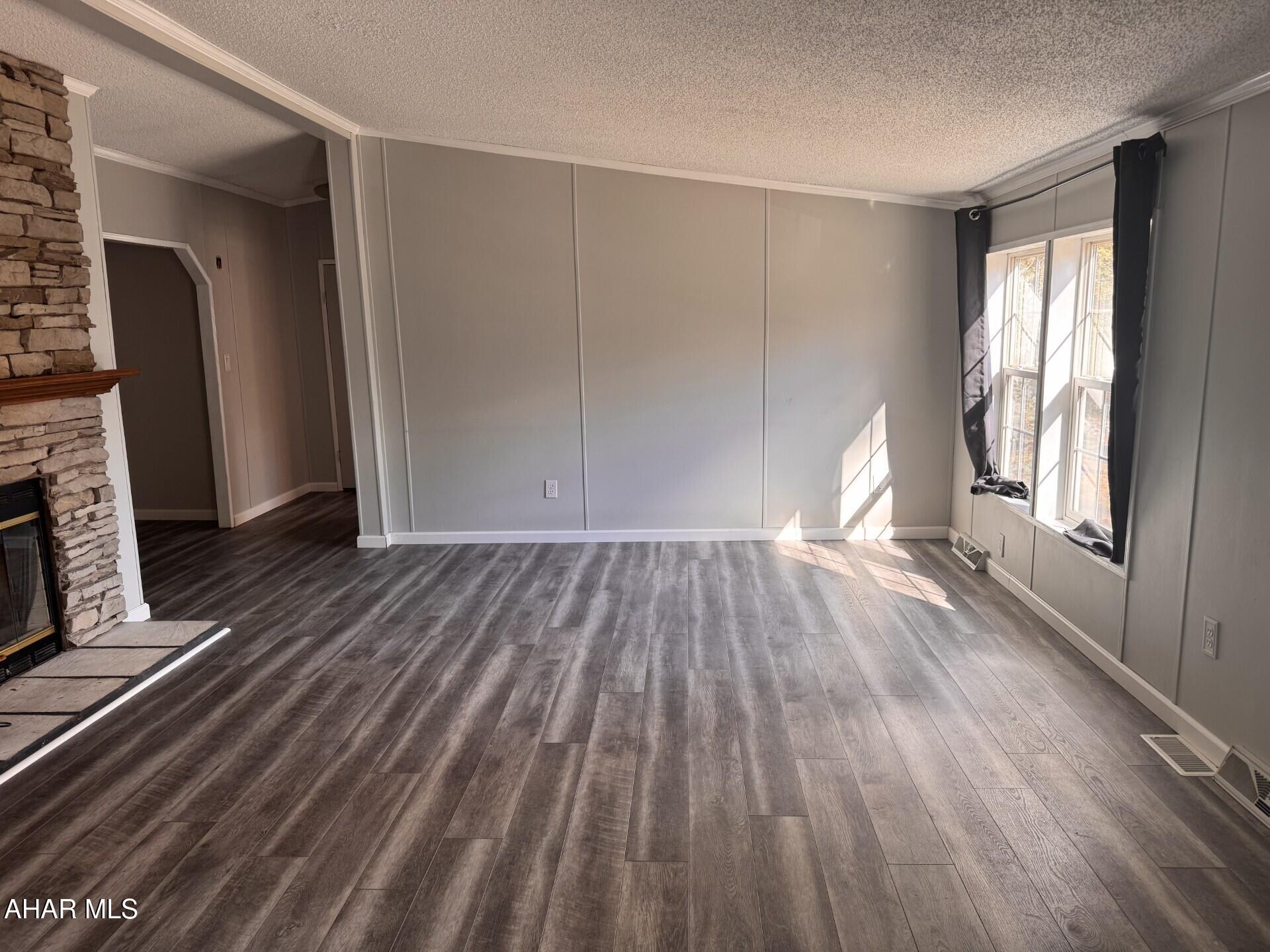 226 Morningside Flinton, PA 16640 - Photo 11 of 34