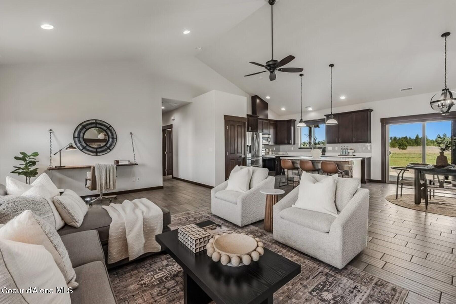 455 Solar Road Oldtown, ID 83822 - Photo 10 of 52 Vaulted Ceilings