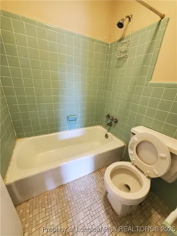 $725 | 4956 Fieldcrest Drive, Unit H, Fayetteville, NC 28303