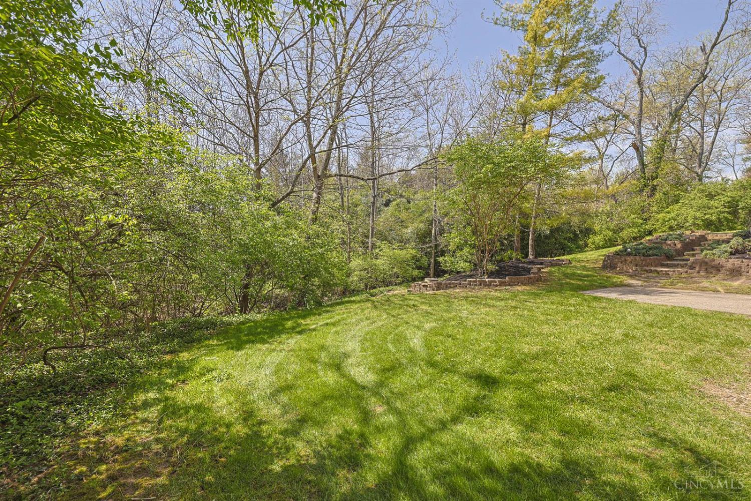 4725 Miami Road Cincinnati, OH 45243 - Photo 69 of 83