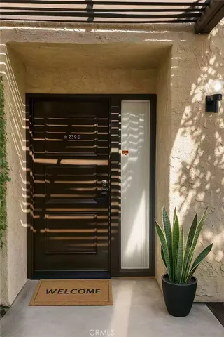 $819,000 | 239 Linwood Avenue, Unit E, Monrovia, CA 91016