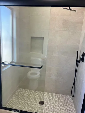 $819,000 | 239 Linwood Avenue, Unit E, Monrovia, CA 91016