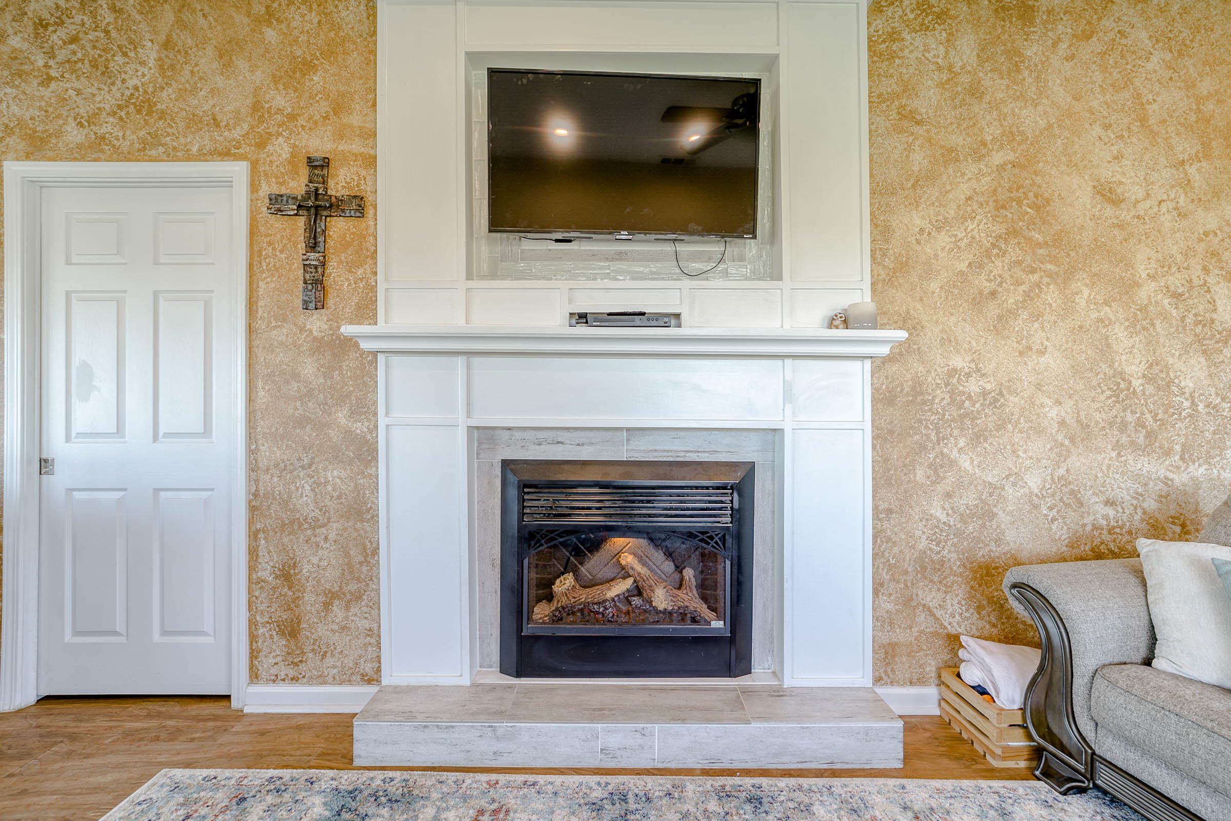 21346 Hawes Road Anderson, CA 96007 - Photo 6 of 24 IMG_0604