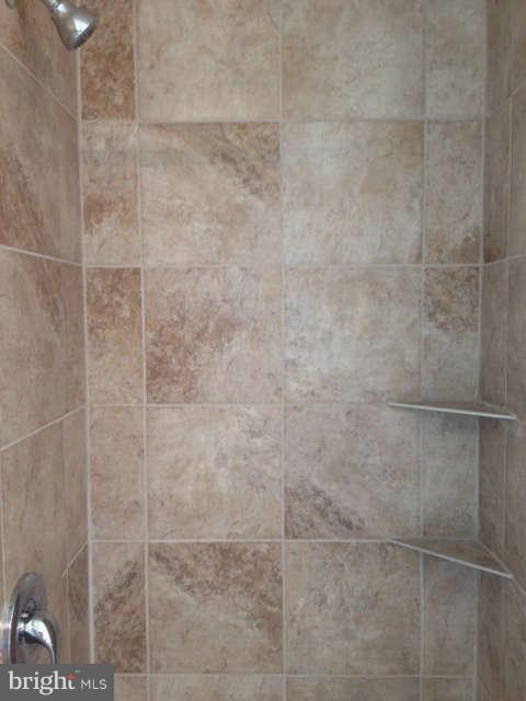 11 Leeland Road Edgewater, MD 21037 - Photo 21 of 30 Bath (Master)