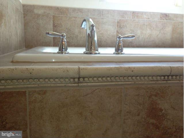 11 Leeland Road Edgewater, MD 21037 - Photo 22 of 30 Bath (Master)