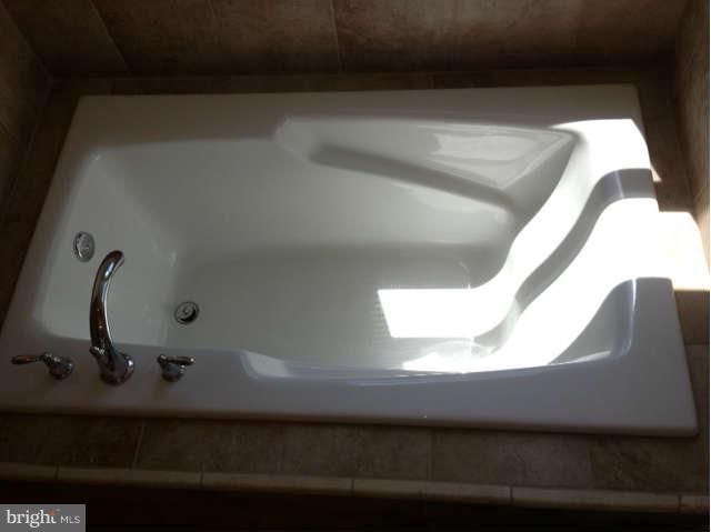 11 Leeland Road Edgewater, MD 21037 - Photo 23 of 30 Bath (Master)