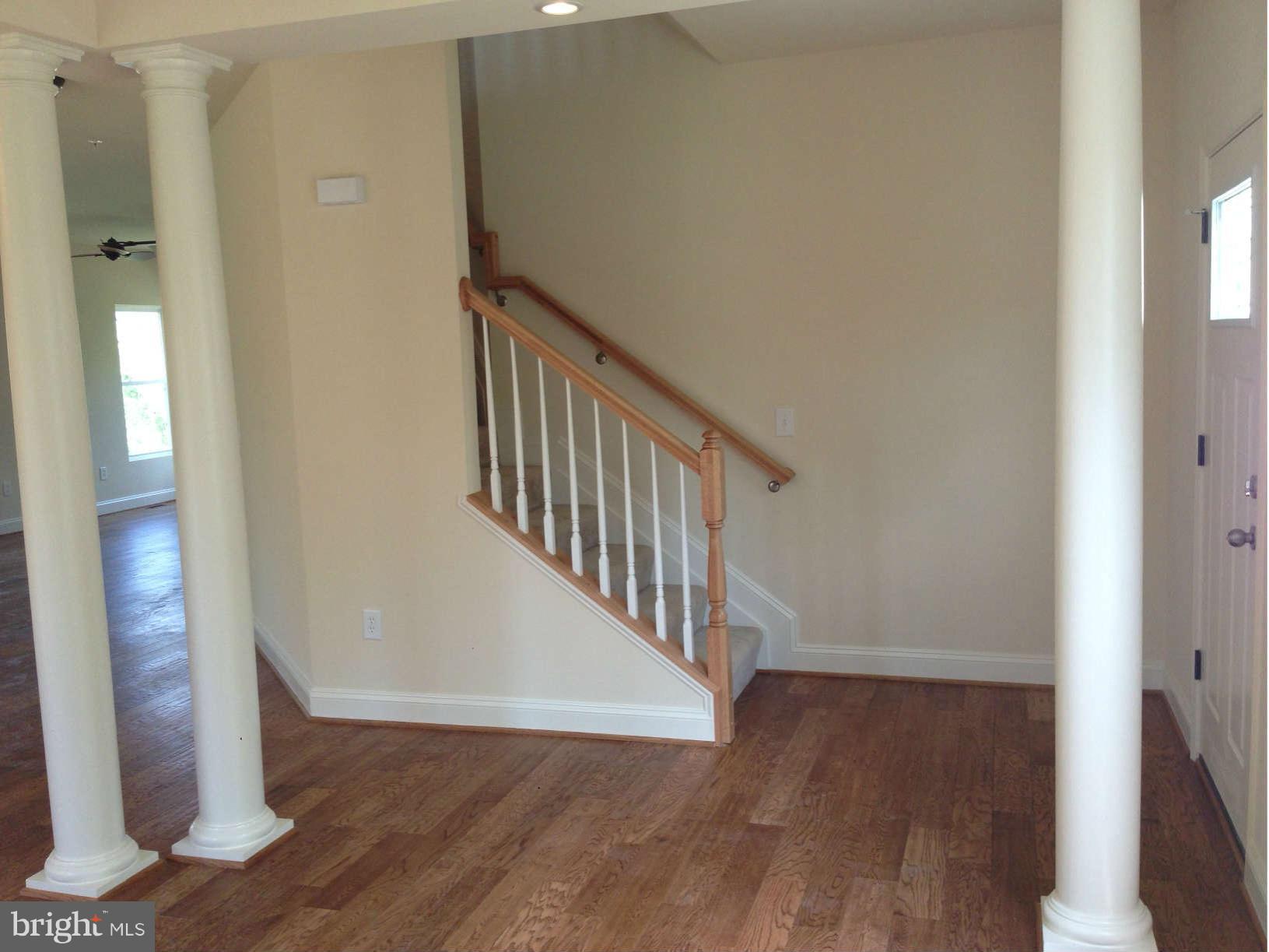 11 Leeland Road Edgewater, MD 21037 - Photo 4 of 30 Interior (General)