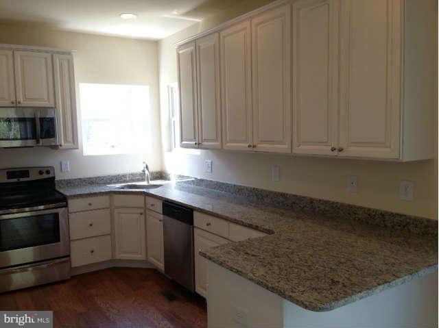 11 Leeland Road Edgewater, MD 21037 - Photo 8 of 30 Kitchen