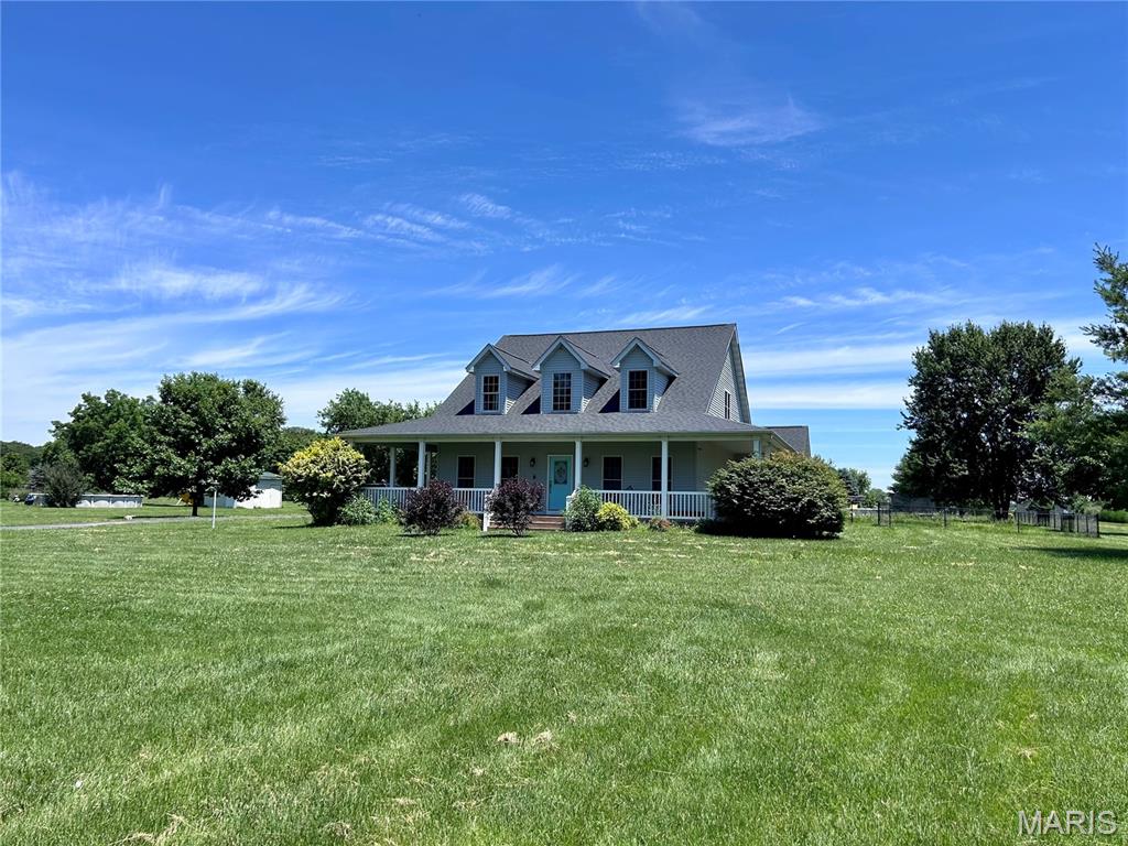 2100 Steinkoenig School Road Highland, IL 62249 - Photo 1 of 1