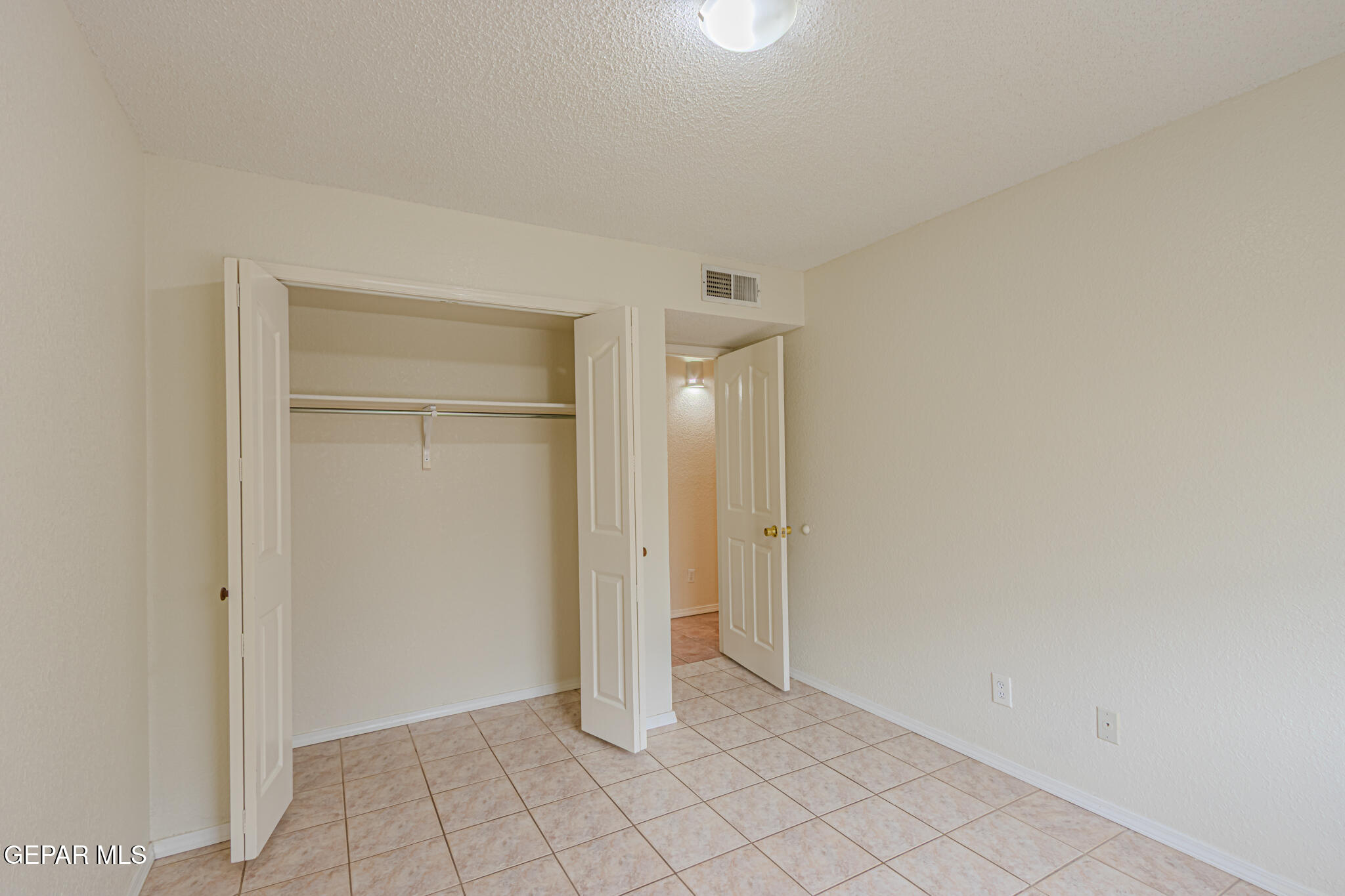 1420 Black Ridge Drive El Paso, TX 79912 - Photo 23 of 34 Bedroom #3