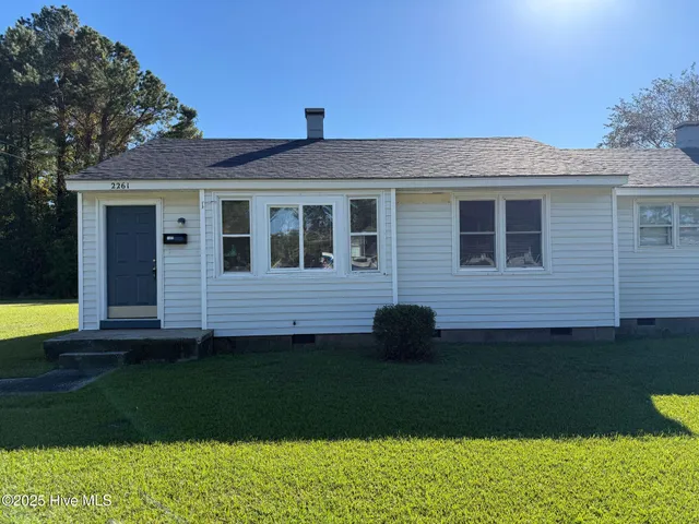 $895 | 2261 Onslow Drive, Jacksonville, NC 28540