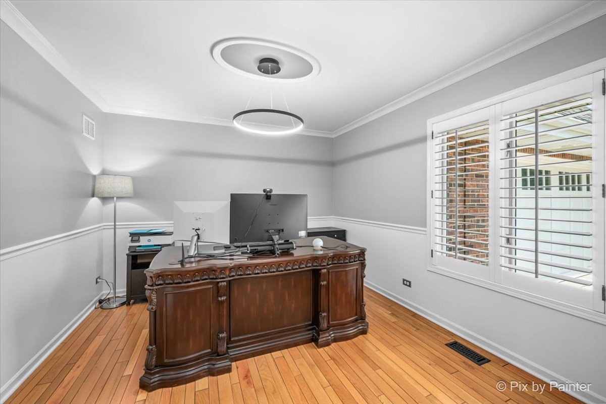 612 Rosedale Avenue Roselle, IL 60172 - Photo 10 of 71 Gallery Image 10