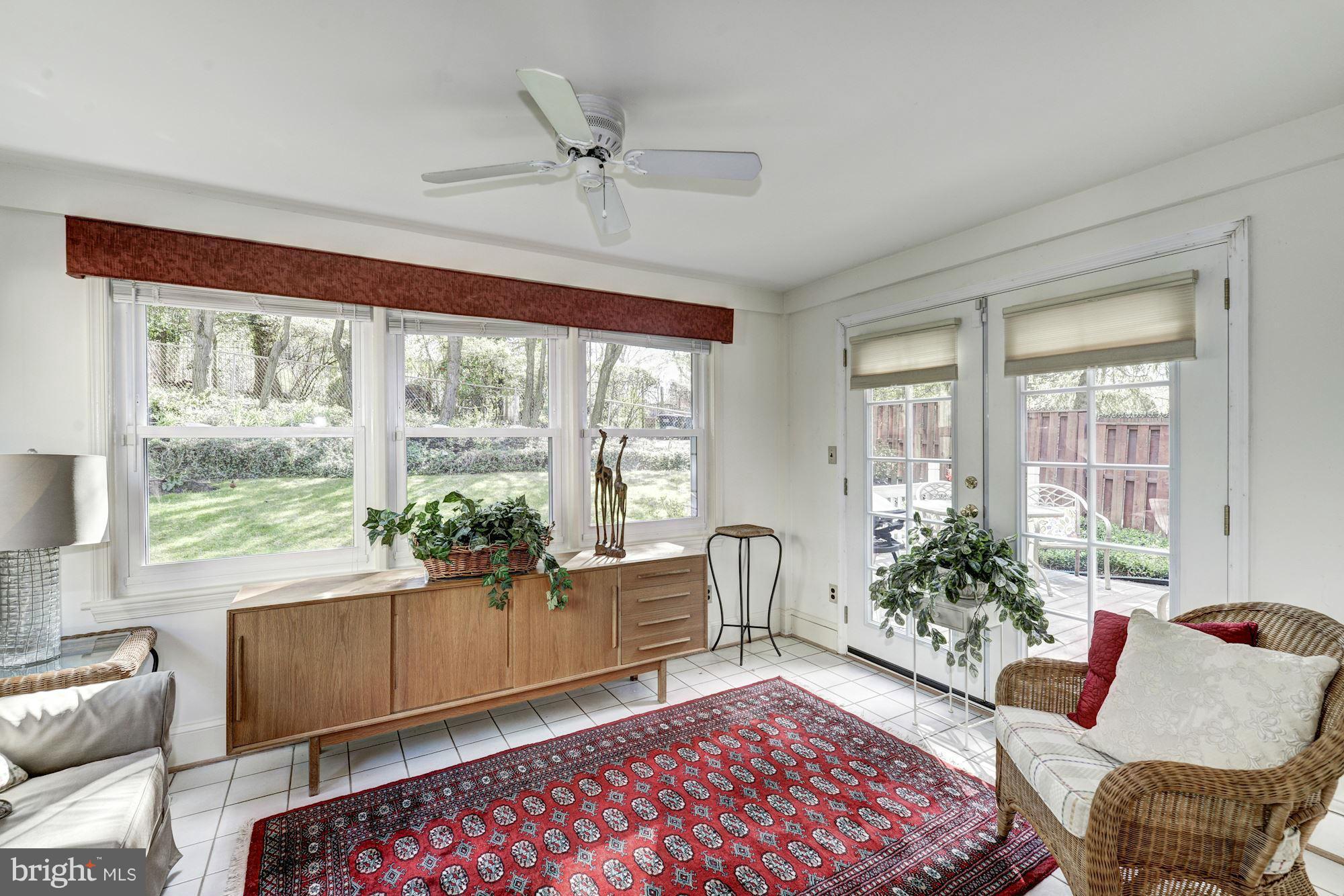 1674 Primrose Road Northwest Washington, DC 20012 - Photo 9 of 29 Interior (General)