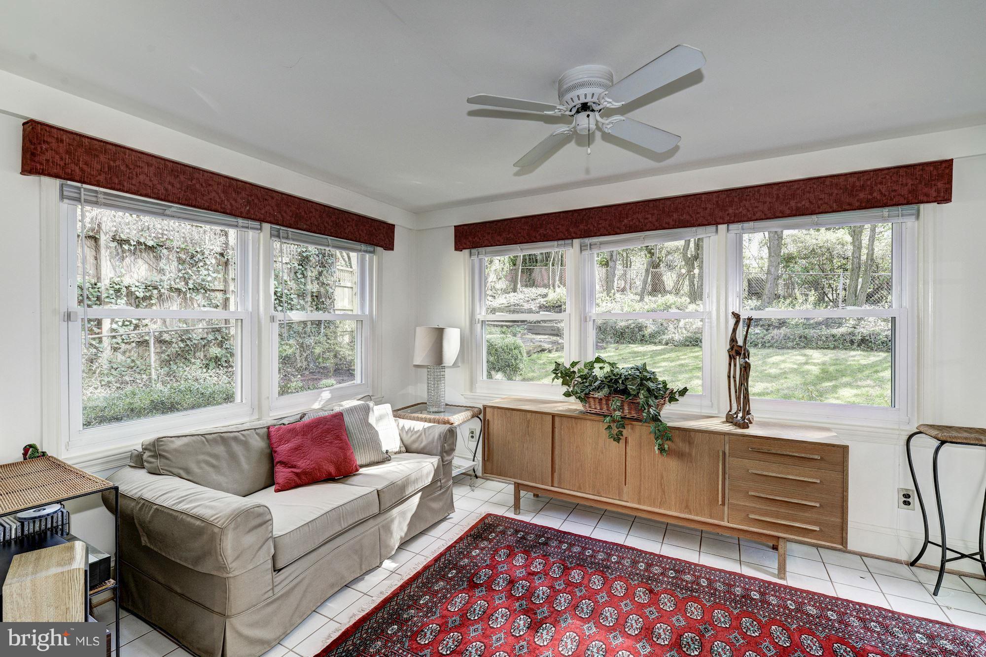 1674 Primrose Road Northwest Washington, DC 20012 - Photo 10 of 29 Interior (General)
