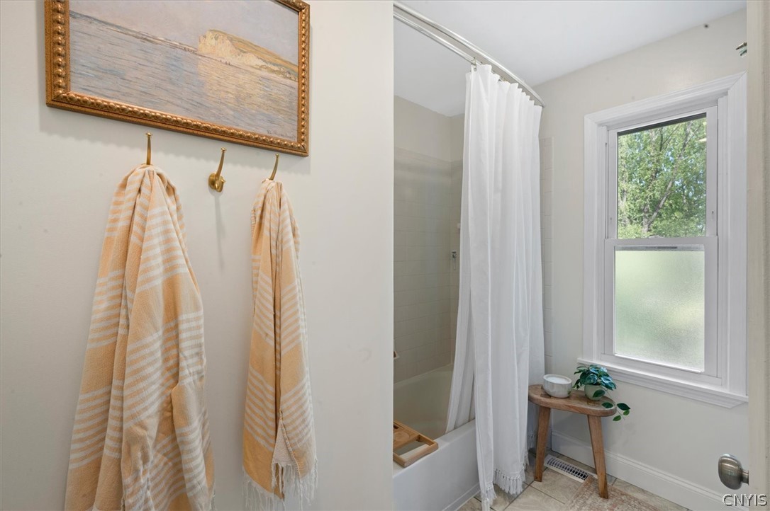 154 Smokey Hollow Road Lysander, NY 13027 - Photo 20 of 33 2nd Floor Full Bathroom