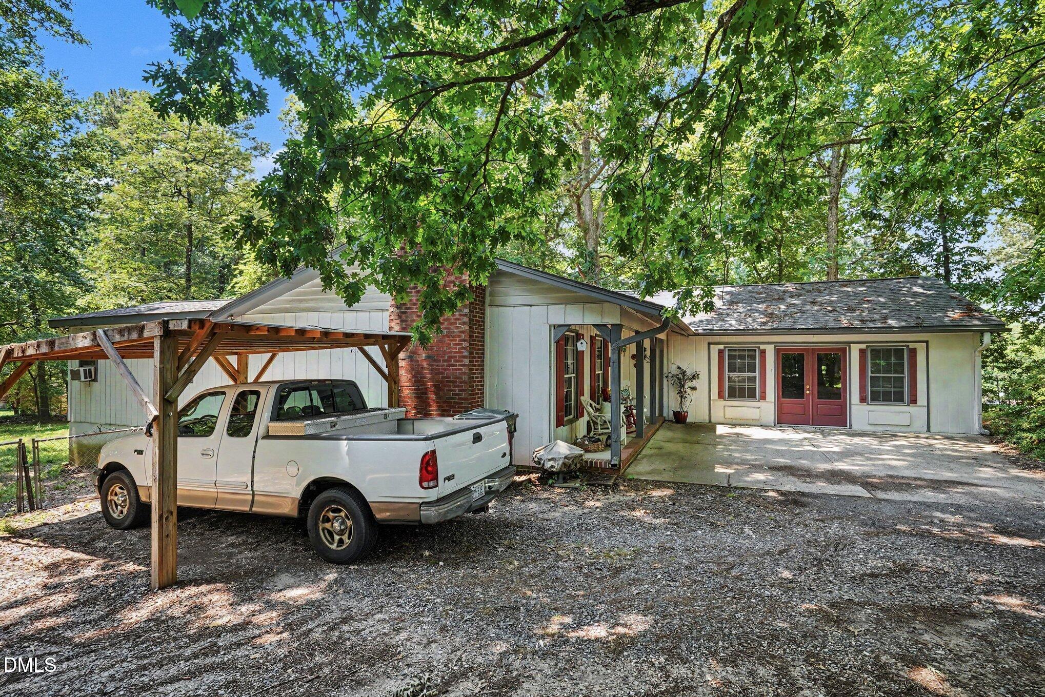 7316 Fox Road Raleigh, NC 27616 - Photo 27 of 32 027_file_2137