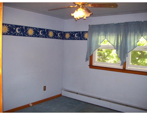 315 Mason Rd Extension Dudley, MA 01571 - Photo 11 of 14 Gallery Image 11