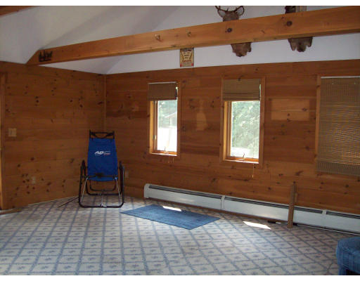 315 Mason Rd Extension Dudley, MA 01571 - Photo 9 of 14 Gallery Image 9