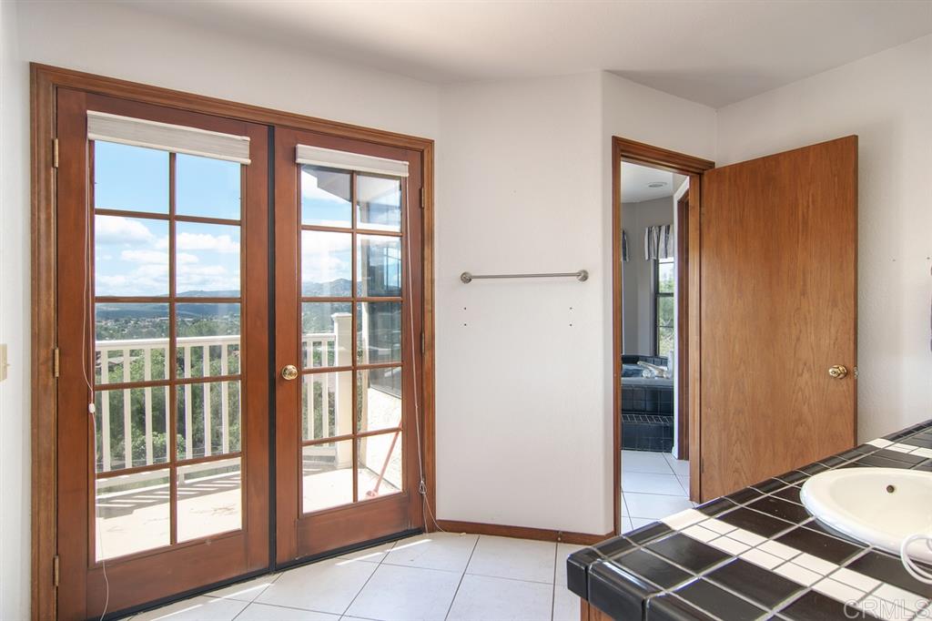 24459 Rutherford Road Ramona, CA 92065 - Photo 14 of 25