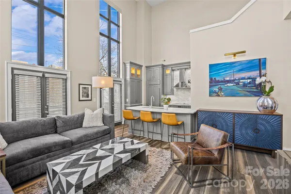 $599,500 | 115 East Park Avenue, Unit 101, Charlotte, NC 28203