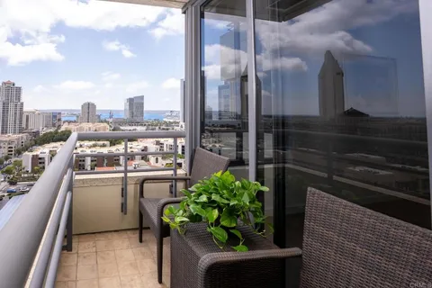 $1,799,000 | 700 Front Street, Unit 1102, San Diego, CA 92101