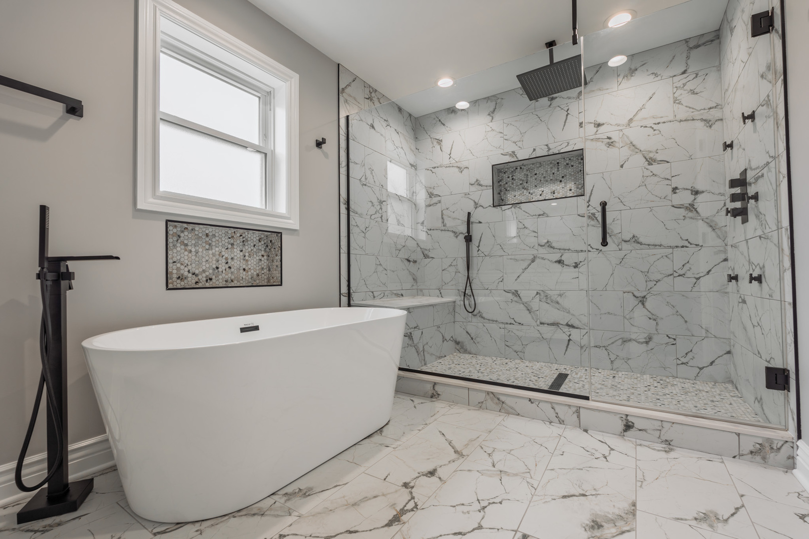 2252 Northgate Avenue North Riverside, IL 60546 - Photo 28 of 46 a bathroom with a bathtub and shower