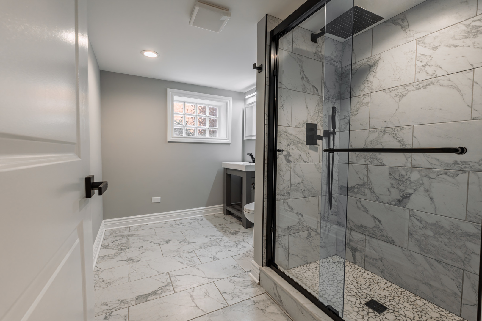 2252 Northgate Avenue North Riverside, IL 60546 - Photo 35 of 46 a bathroom with a shower