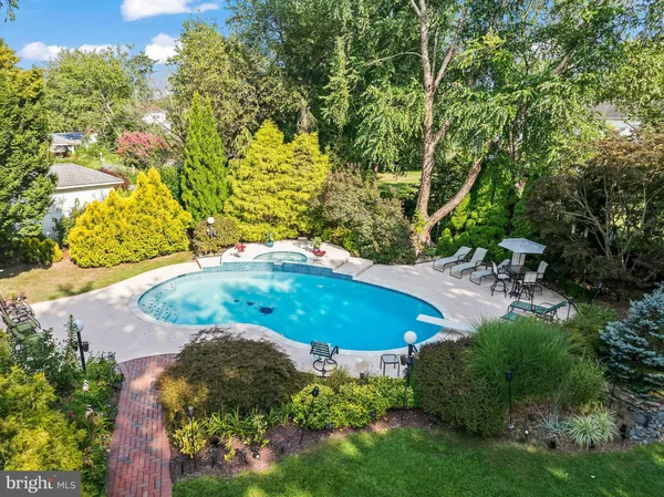 $1,174,000 | 94 Tindall Road, Robbinsville, NJ 08691