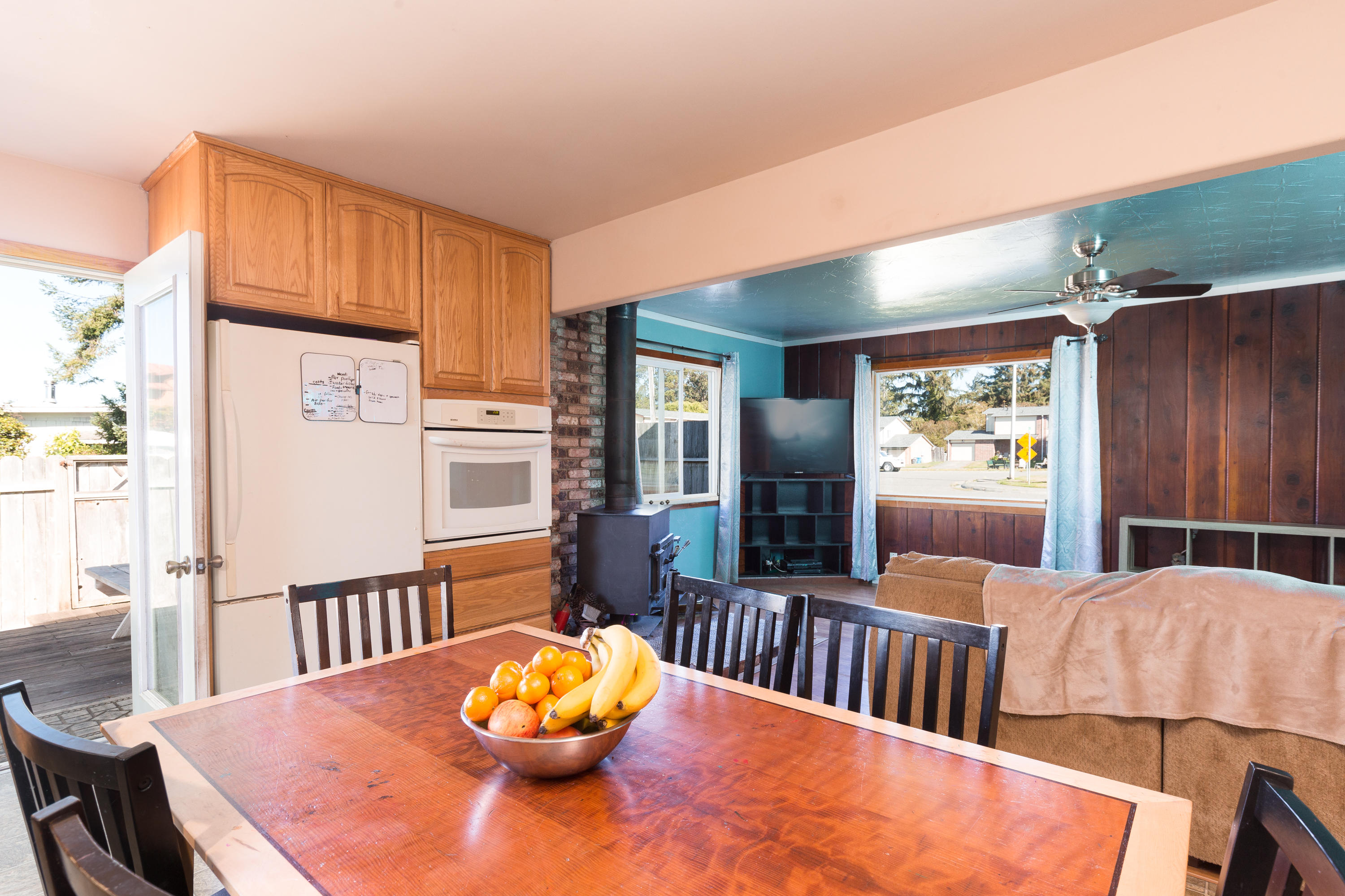 1212 John Hill Road Eureka, CA 95501 - Photo 11 of 24