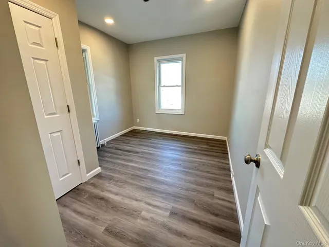 $2,900 | 149 West Market Street, Unit 2, Long Beach, NY 11561