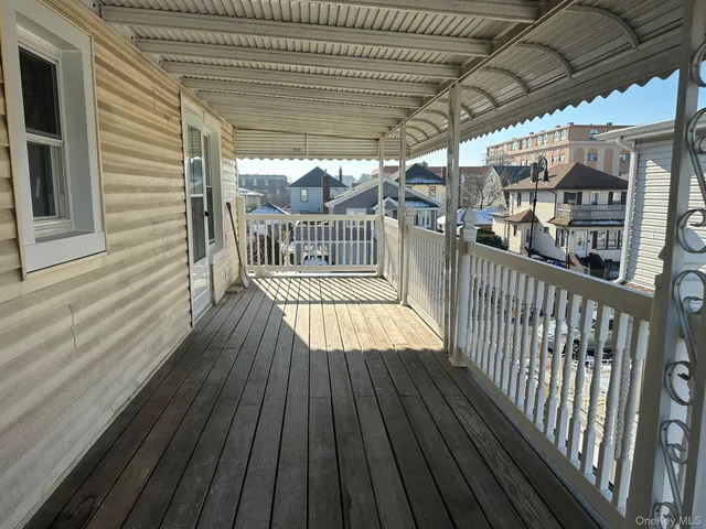 $2,900 | 149 West Market Street, Unit 2, Long Beach, NY 11561