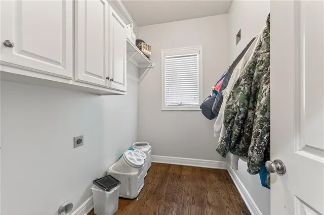 $750,000 | 16620 Birch Street, Overland Park, KS 66085