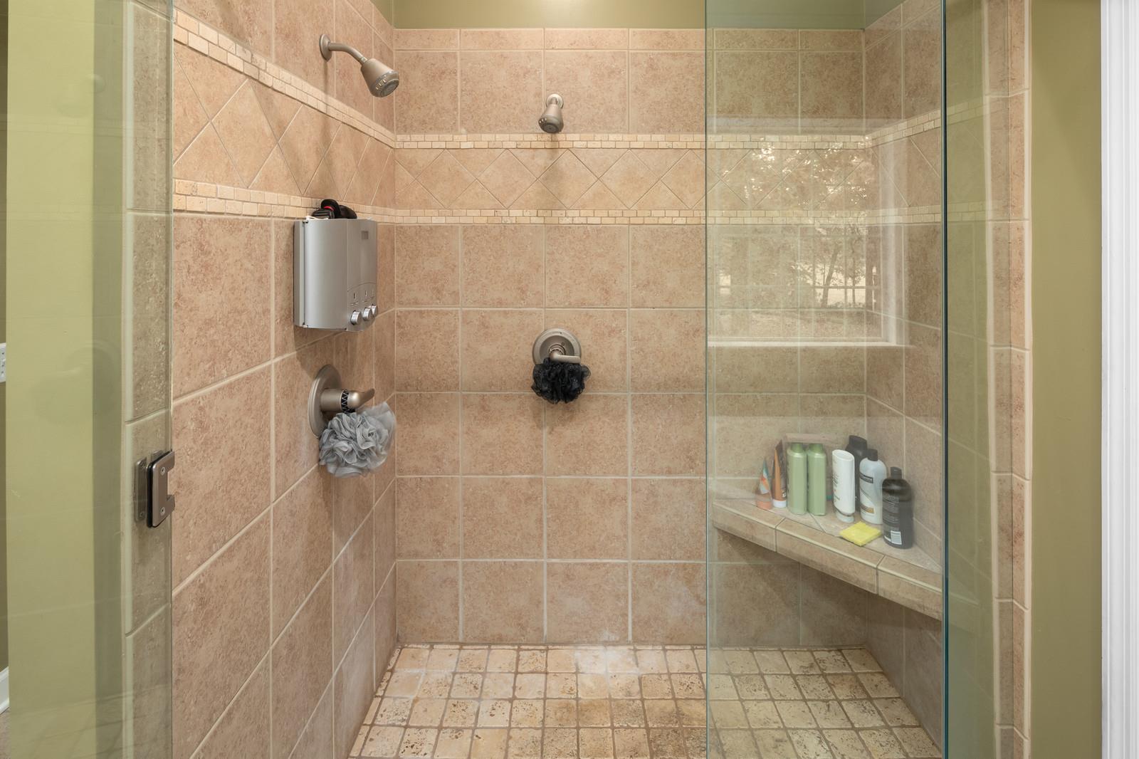 628 Rocky Valley Road Lebanon, TN 37090 - Photo 17 of 30 a bathroom with a shower